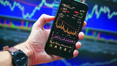 mega-7-stocks:-uncovering-investment-opportunities-in-the-downturn